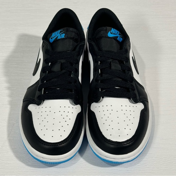 The Jordan 1 Retro Low OG Black Dark Powder Blue (Women's) 8.5W/7M BRAND NEW!! - Picture 8 of 9